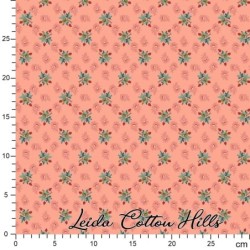 Tela para patchwork con hojas de arce y flores sobre rosa