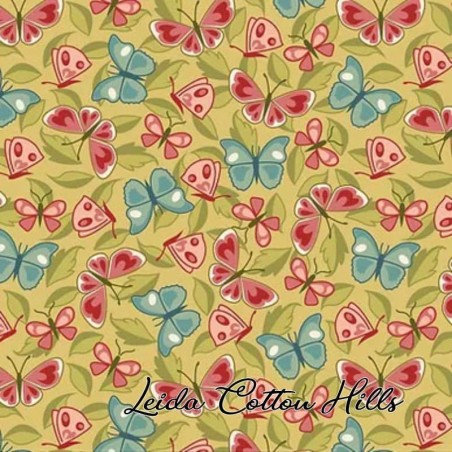 Tela para patchwork con mariposas sobre color pera ∙ Leida Cotton Hills