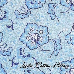 Tela para patchwork con flores en tonos azules ∙ Leida Cotton Hills