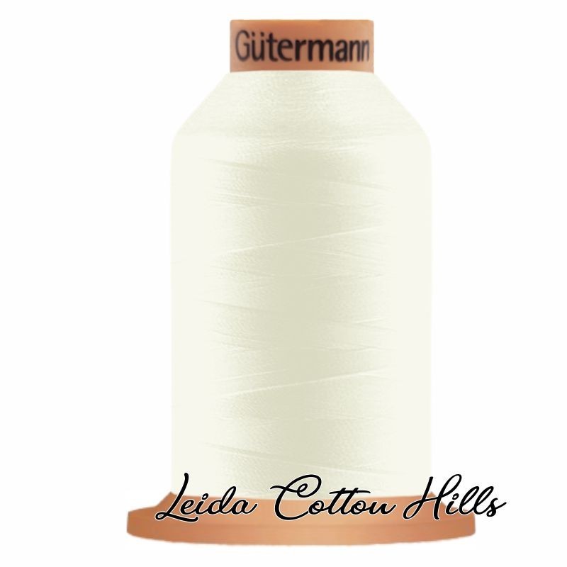 Hilo Tera 180 en color c111 blanco roto de Gütermann ∙ Leida Cotton Hills Hilo Tera 180 en color c111 blanco roto de Gütermann ∙ Leida Cotton Hills