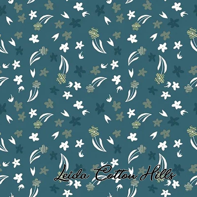 Tela para patchwork con flores blancas y verdes sobre verde ∙ Leida Cotton Hills