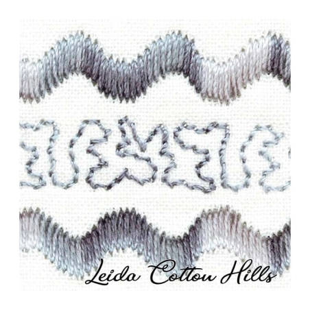 Detalle cambio de color hilo Sulky 12 wt para bordar, acolchar, sashiko... Color nubes de tormenta 4028 ∙ Leida Cotton Hills