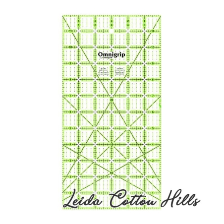 Regla para patchwork antideslizante 6" x 12" de Omnigrid ∙ Leida Cotton Hills