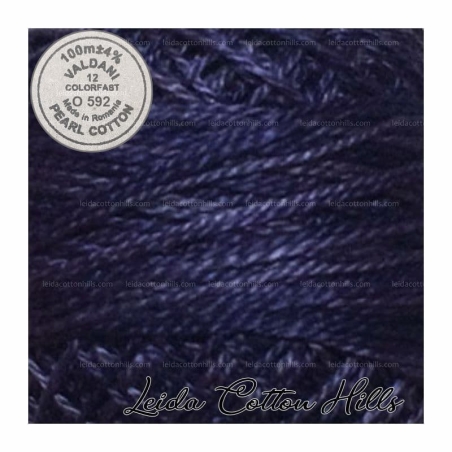 Hilos perlé Valdani Nº 12 color O 592 púrpura primitivo ∙ Leida Cotton Hills