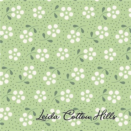 Tela para patchwork verde con florecitas