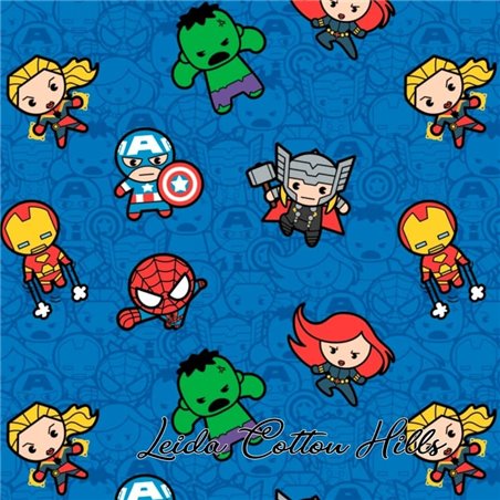 Tela para patchwork con héroes de Marvel sobre azul